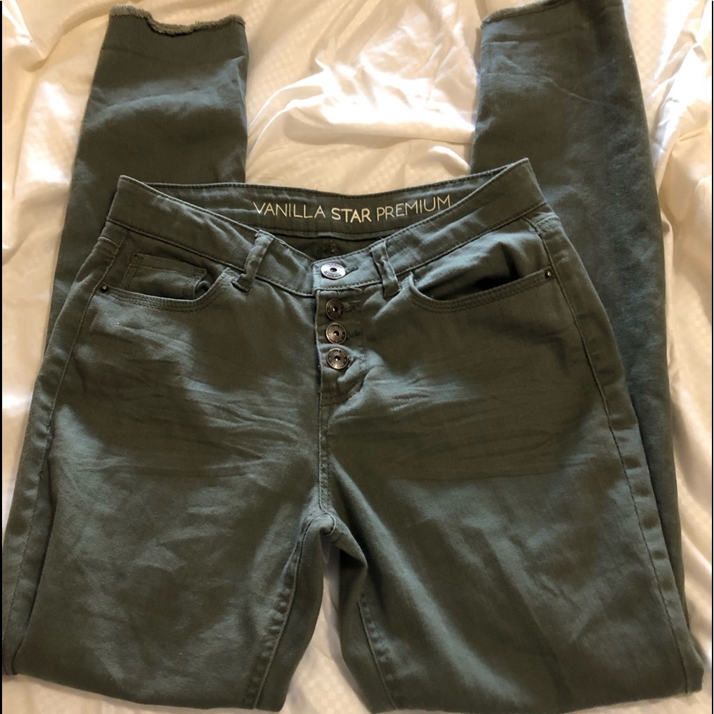 Skinny army green jean